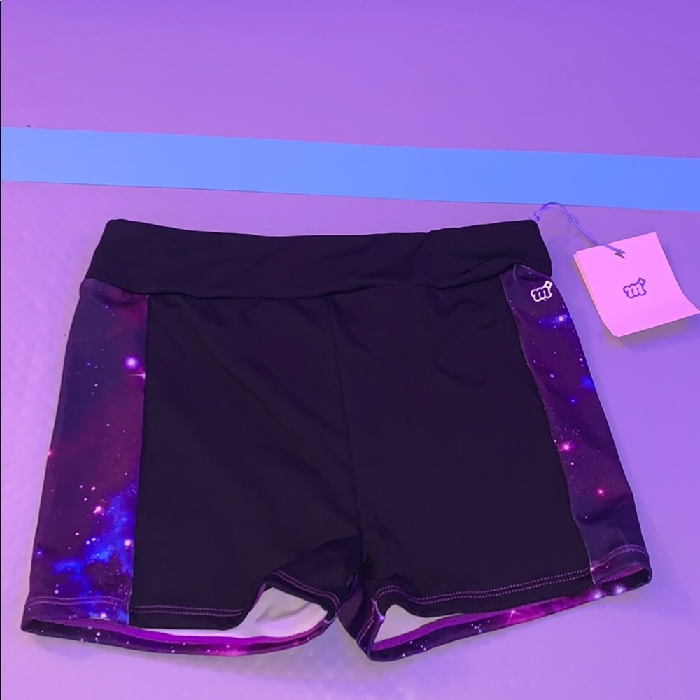 XL SHORTS